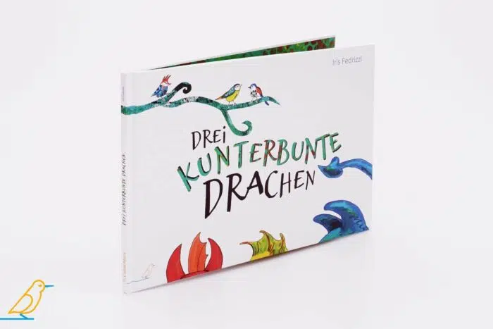 Produktansicht Bilderbuch „Drei kunterbunte Drachen“ von Iris Fedrizzi