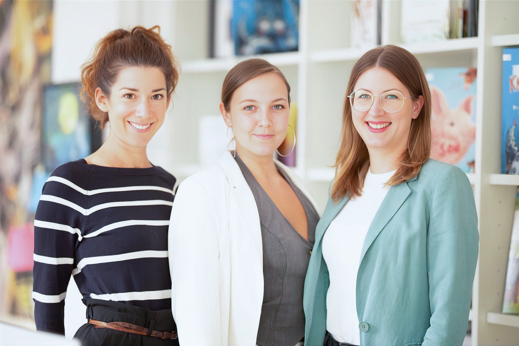 Foto von unserem Vertriebstrio: Myriam Dörschel, Kristina Swaczyna, Annika Meier